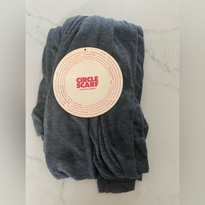 American Apparel Circle Scarf